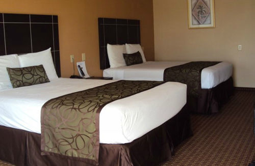 Executive Inn Кристал-Сити Экстерьер фото